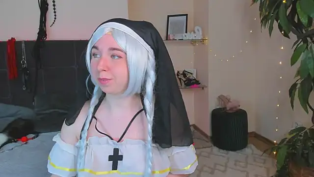 AlexxisSkky online show from July 17, 2026, 7:04 am