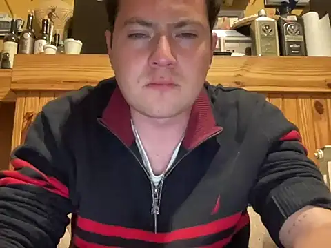 alecsgzz online show from May 10, 2026, 1:11 am