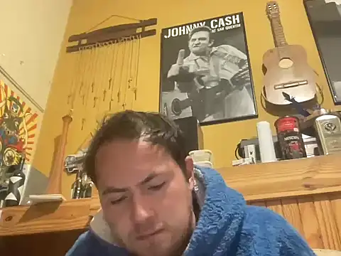 alecsgzz online show from May 30, 2026, 1:46 am