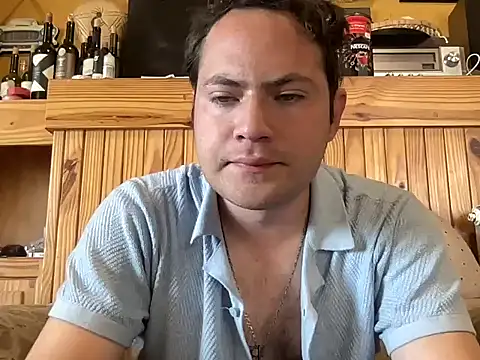 Snapshot of alecsgzz chatting on July 6, 2026, 3:03 pm alecsgzz online show from July 6, 2026, 3:03 pm