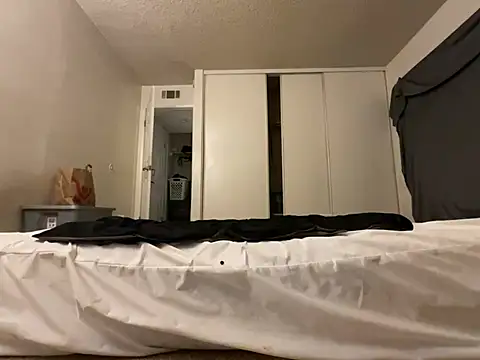 Baybeecakes online show from May 31, 2026, 4:31 am