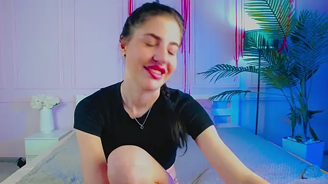 Emily xoo online show from May 21, 2026, 6:26 pm