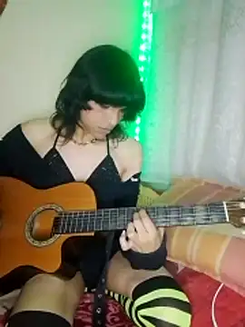 Snapshot of Liil_bunny chatting on June 20, 2026, 5:10 am Liil bunny online show from June 20, 2026, 5:10 am