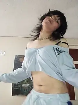 Snapshot of Liil_bunny chatting on June 29, 2026, 8:09 pm Liil bunny online show from June 29, 2026, 8:09 pm