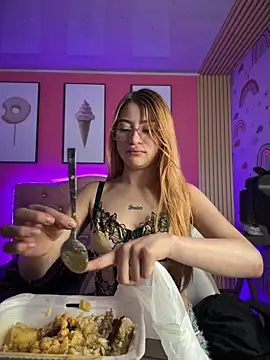 Jessy Queen online show from May 22, 2026, 7:19 pm