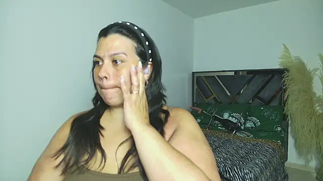 Snapshot of Martina_Foxy01 chatting on May 11, 2026, 3:18 pm Martina Foxy01 online show from May 11, 2026, 3:18 pm