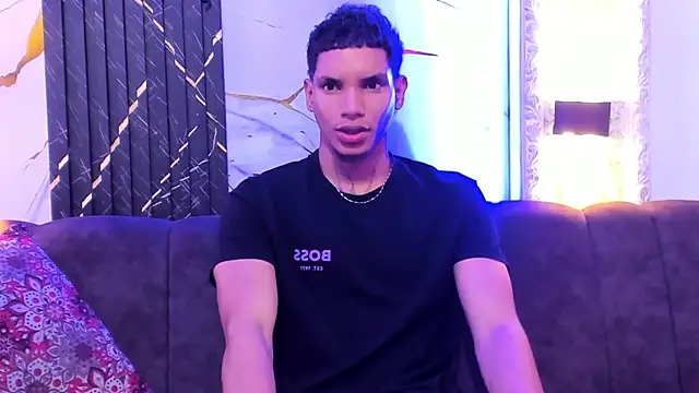 kai storm77 online show from May 14, 2026, 1:23 am