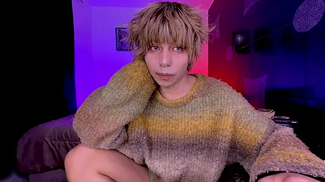 Snapshot of Aronn_44 chatting on May 28, 2026, 2:20 am Aronn 44 online show from May 28, 2026, 2:20 am