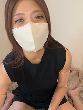Erika  xx online show from July 10, 2026, 5:01 am