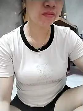 Snapshot of Girl_lovebaby chatting on May 31, 2026, 1:58 am Girl lovebaby online show from May 31, 2026, 1:58 am
