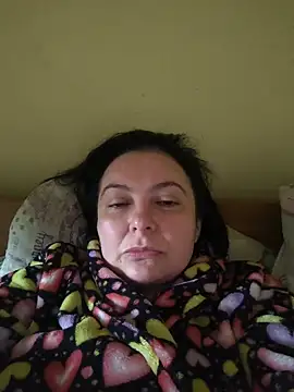 EmmaEmmy40 online show from May 10, 2026, 4:34 pm