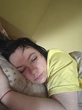 EmmaEmmy40 online show from May 27, 2026, 3:58 am