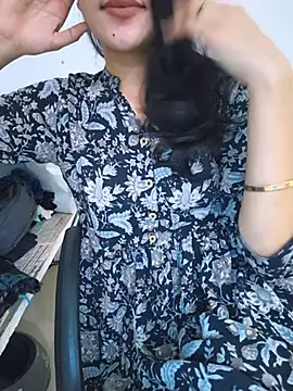 Snapshot of zoya_baby_ chatting on May 31, 2026, 4:09 am zoya baby online show from May 31, 2026, 4:09 am