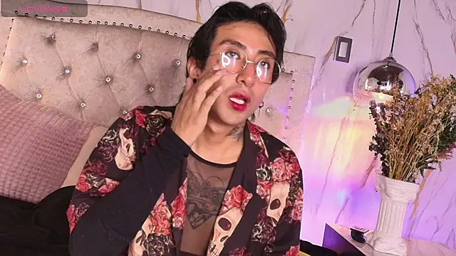 Eclipse TeenBoy66 online show from May 11, 2026, 4:04 pm