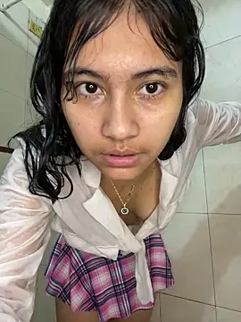 Xaannder online show from May 20, 2026, 4:29 am