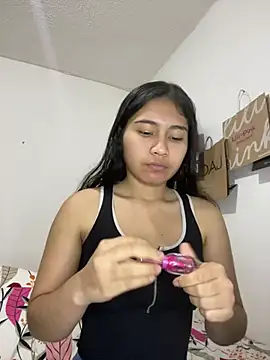 Xaannder online show from July 24, 2026, 1:47 am