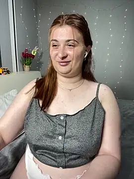 AureTease online show from May 9, 2026, 6:35 pm