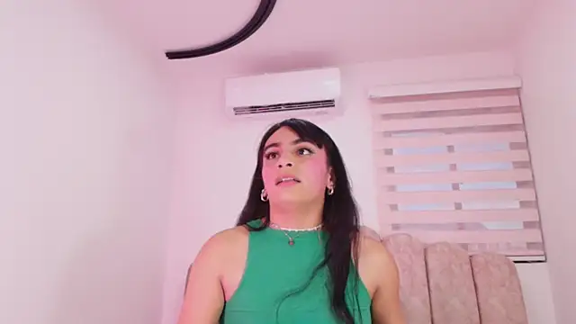 Snapshot of Malaia_thompson_ chatting on May 24, 2026, 11:59 am Malaia thompson online show from May 24, 2026, 11:59 am