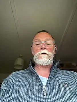 Moonraker64 online show from May 8, 2026, 7:36 am