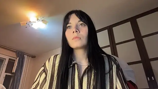 gothicq online show from May 19, 2026, 6:36 pm