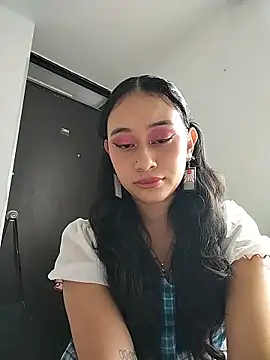 L0lita Emi12 online show from July 1, 2026, 5:34 pm
