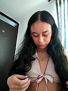 L0lita Emi12 online show from July 2, 2026, 2:23 pm