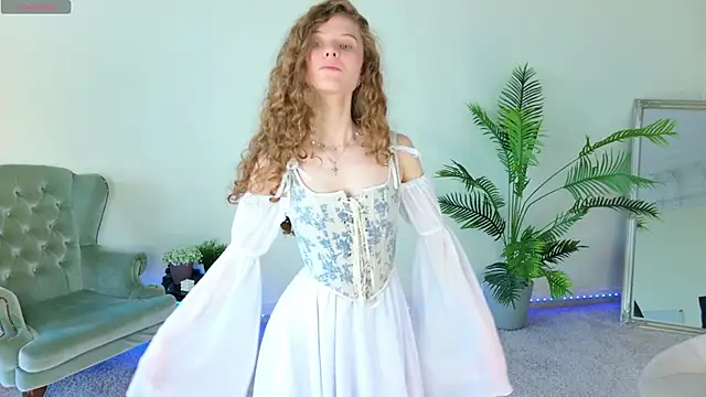 Mila Stain online show from May 26, 2026, 7:26 am