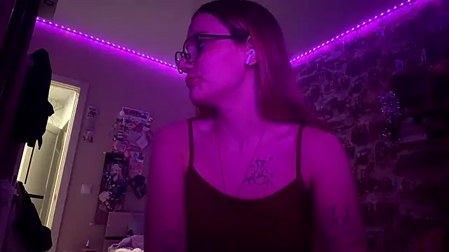 HailingAccess online show from May 5, 2026, 8:17 pm