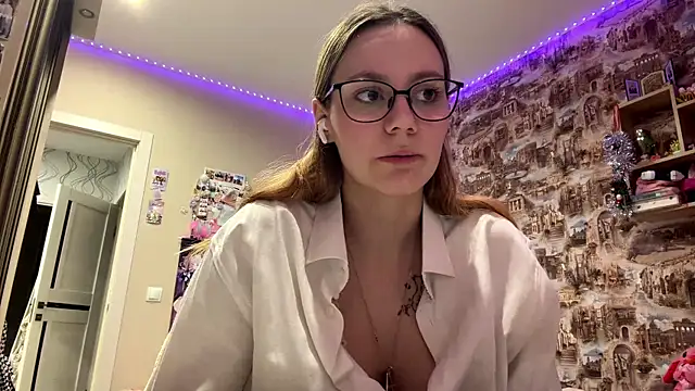 HailingAccess online show from May 6, 2026, 8:47 pm