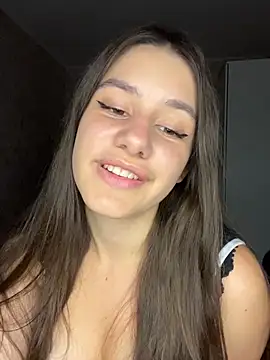 Snapshot of Selena_Mur_ chatting on July 13, 2026, 6:00 pm Selena Mur online show from July 13, 2026, 6:00 pm