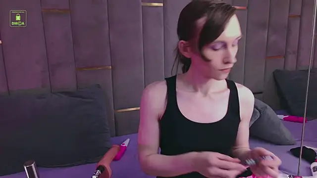 GraceMorgana online show from May 19, 2026, 8:15 pm