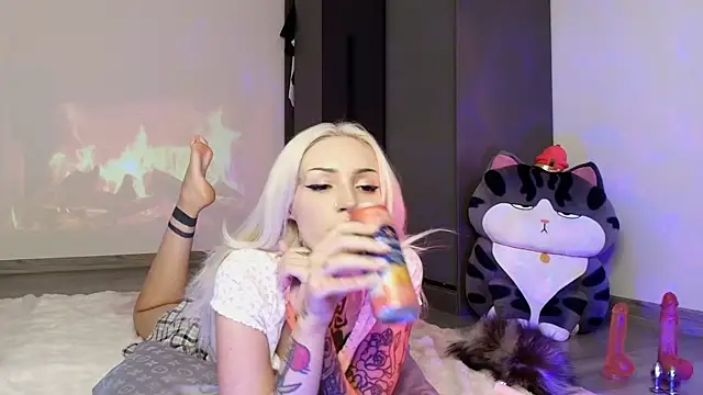 necroblonde online show from June 1, 2026, 3:19 am
