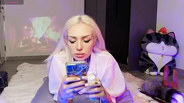 necroblonde online show from June 4, 2026, 1:44 am