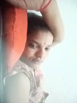 Student garl 1 online show from May 24, 2026, 7:19 pm