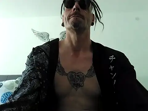 Snapshot of Tattooangel4172 chatting on May 25, 2026, 9:59 am Tattooangel4172 online show from May 25, 2026, 9:59 am