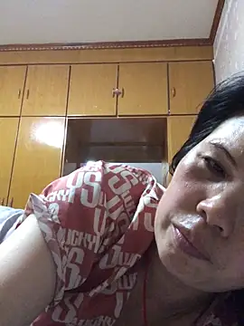 nidejiejie online show from May 13, 2026, 3:53 pm