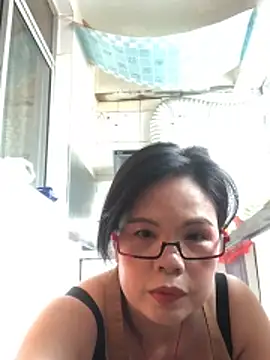 nidejiejie online show from May 14, 2026, 3:57 am