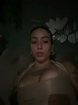 Snapshot of MartinadeCaxias chatting on May 26, 2026, 11:01 pm MartinadeCaxias online show from May 26, 2026, 11:01 pm