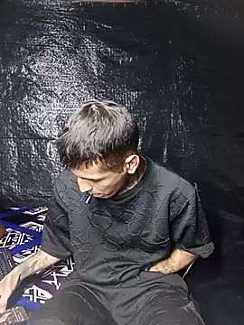 demoni0802 online show from June 16, 2026, 2:58 am