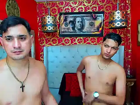 COUPLEFRIENDBAREBACK online show from May 27, 2026, 7:22 pm