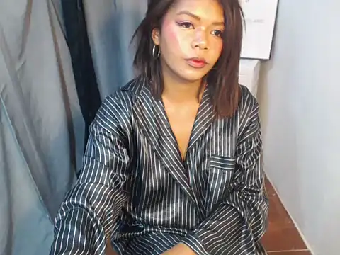 Snapshot of charlene_pretty chatting on May 30, 2026, 6:49 pm charlene pretty online show from May 30, 2026, 6:49 pm