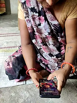 Snapshot of Sonurani1 chatting on May 24, 2026, 11:48 am Sonurani1 online show from May 24, 2026, 11:48 am