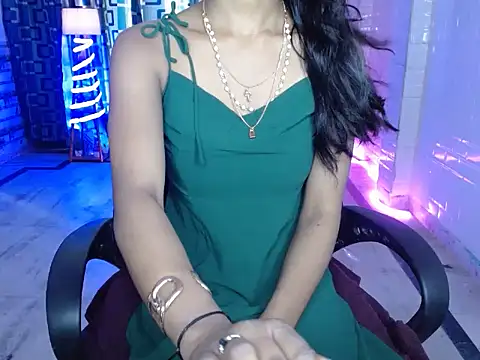 Snapshot of Annu_07 chatting on May 17, 2026, 11:06 am Annu 07 online show from May 17, 2026, 11:06 am