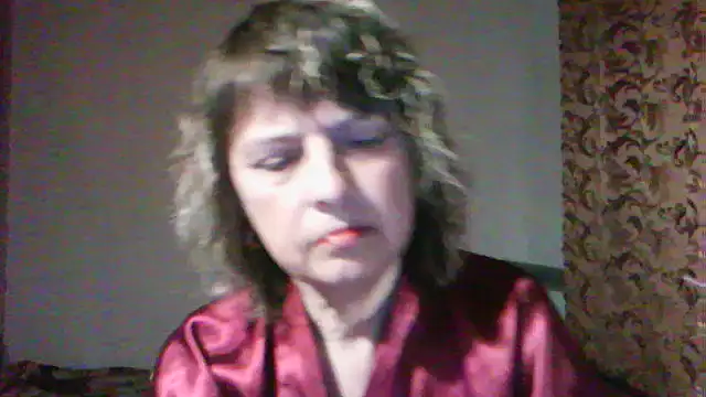 ElizabethGorden online show from May 5, 2026, 6:05 pm