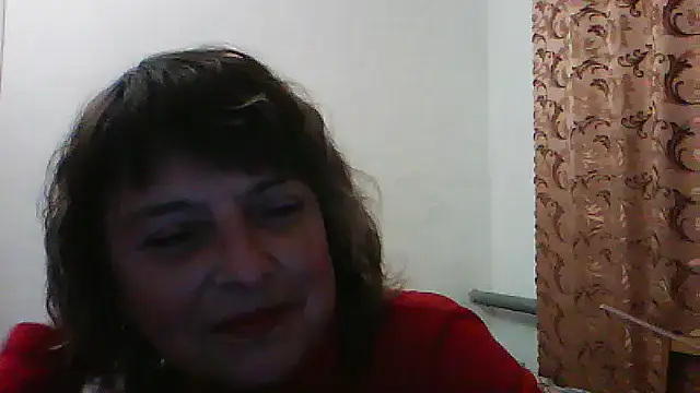 ElizabethGorden online show from May 13, 2026, 5:21 pm