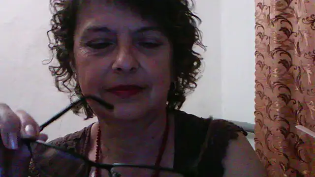 ElizabethGorden online show from May 21, 2026, 5:42 pm