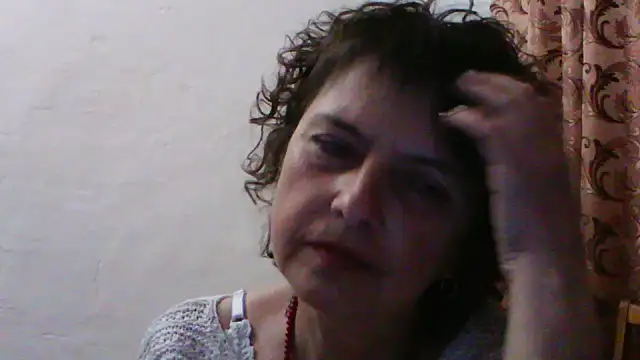 ElizabethGorden online show from May 22, 2026, 5:51 pm
