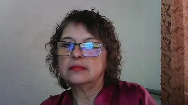 ElizabethGorden online show from May 29, 2026, 4:10 am