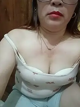 FlowerSexy95 online show from May 9, 2026, 5:18 pm