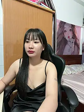 Bella439 online show from May 19, 2026, 1:33 am